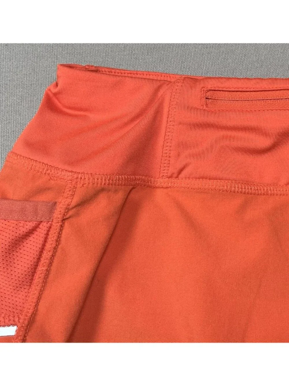 Athleta Ready To Go Orange Athletic Mid Rise Shorts Inseam 3.5